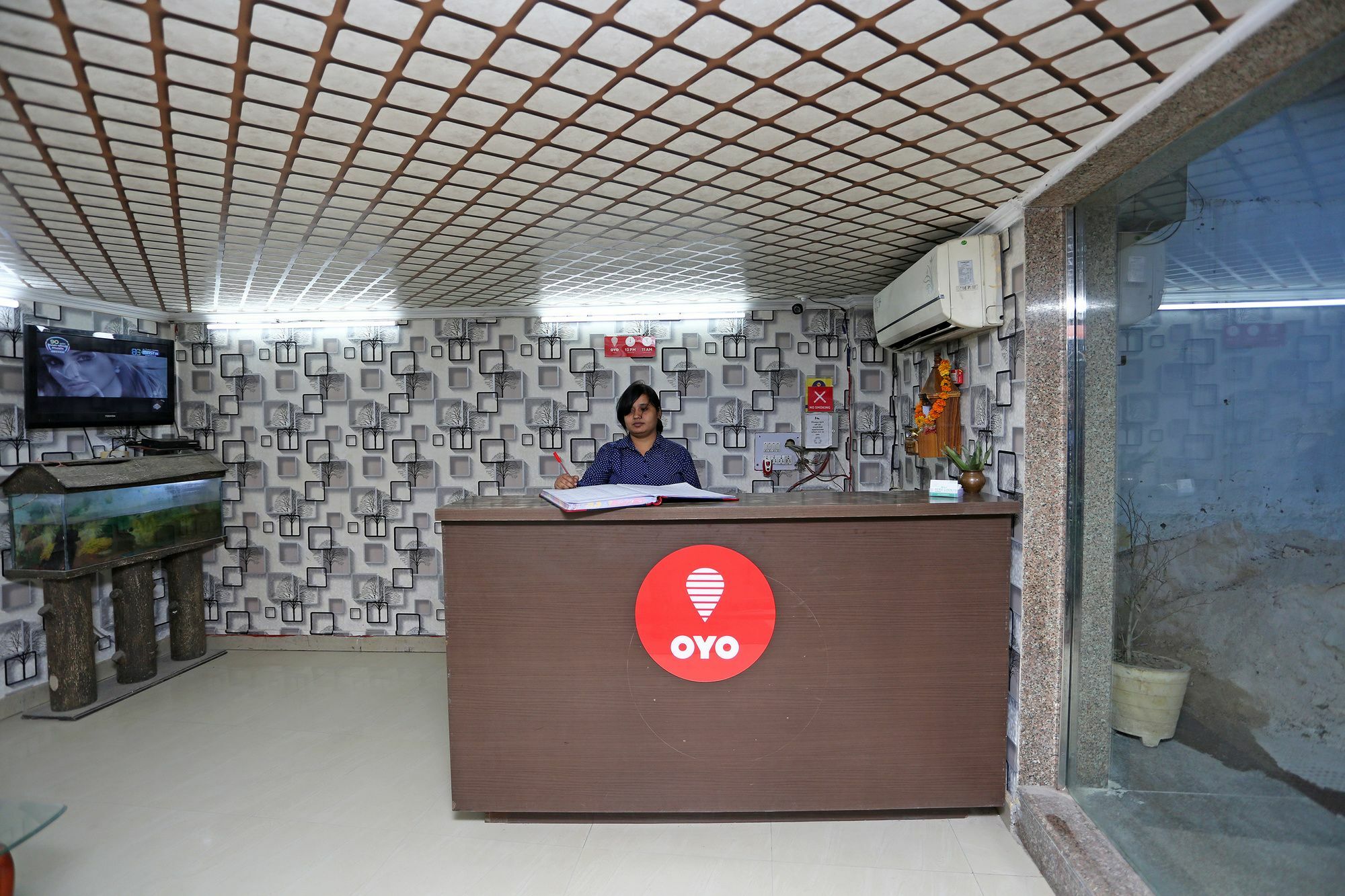 Hotel Aero Look Nuova Delhi Esterno foto